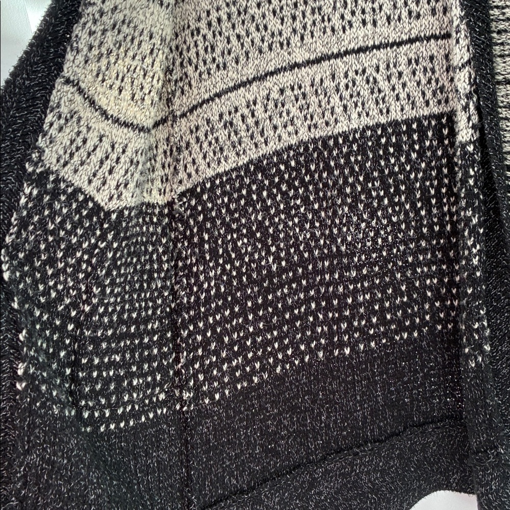 Roots Size L Longline Open Cardigan - Ombre Black/Gray/Cream - Picture 7 of 7